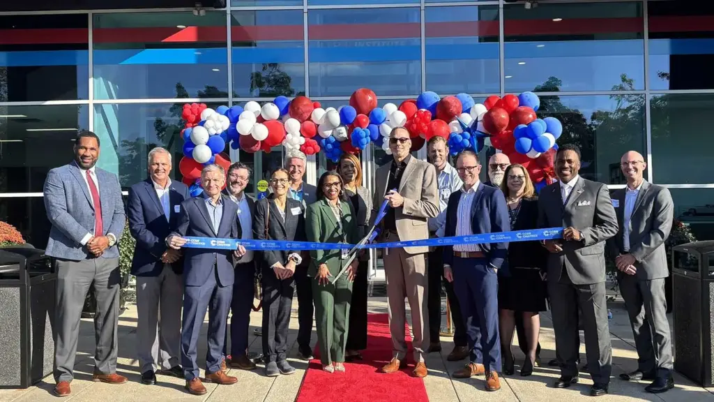 Universal Technical Institute Celebrates New Atlanta Campus